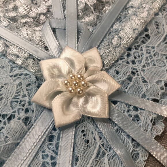 Vintage 1960s Handmade Ladies Lacy Handkerchief in Soft Blue w/Roses, Beads - Picture 6 of 10